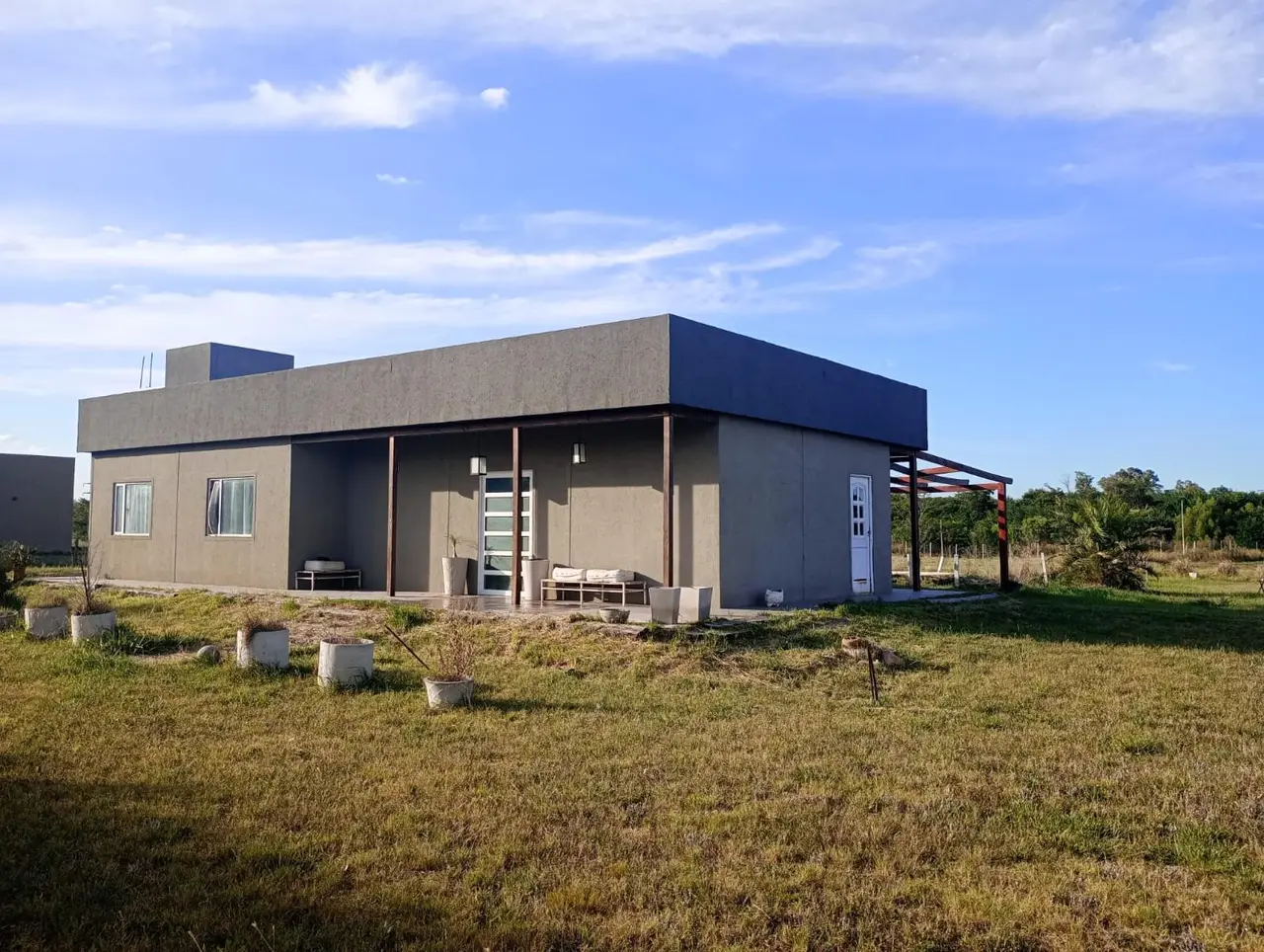 Casa en Luján, foto 1 de 18