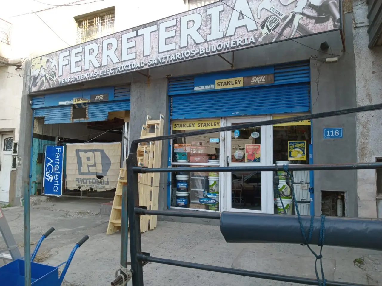 Local en Lanús Oeste, foto 1 de 15